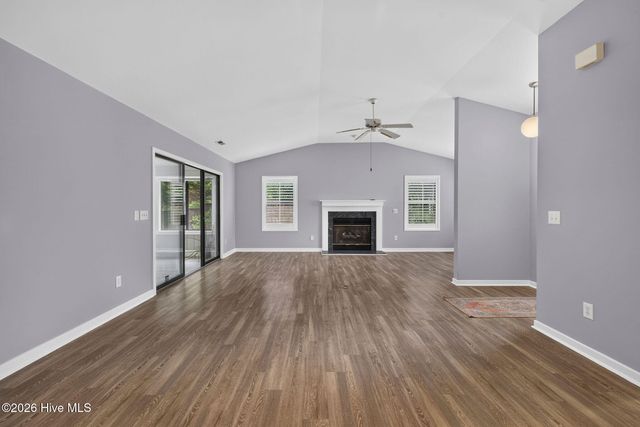 400 Spike Rush Court, Wilmington, NC 28405