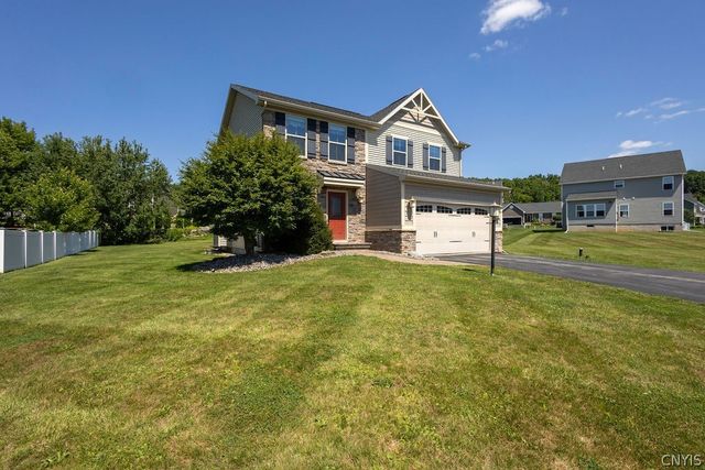 127 Brinan Fields, Manlius, NY 13104