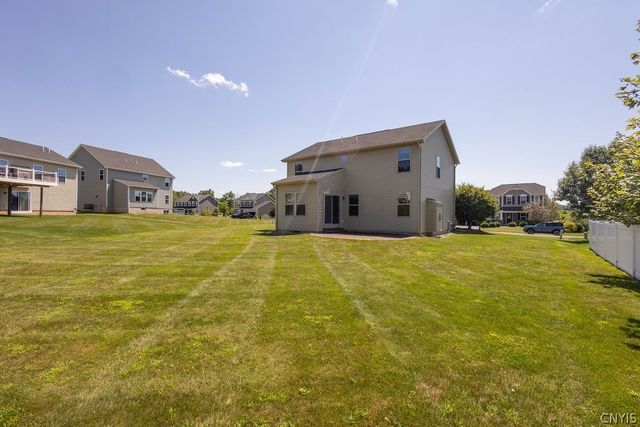 127 Brinan Fields, Manlius, NY 13104