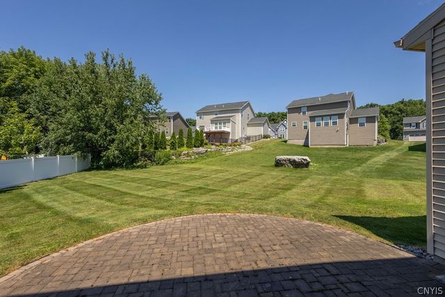 127 Brinan Fields, Manlius, NY 13104