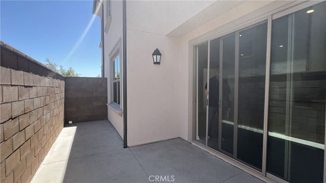 110 Sunnyside, Irvine, CA 92618