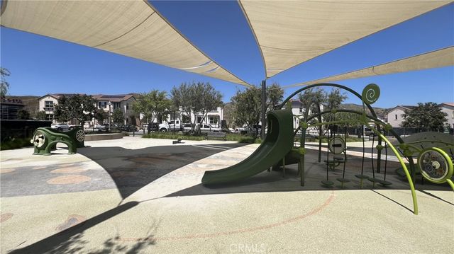 110 Sunnyside, Irvine, CA 92618