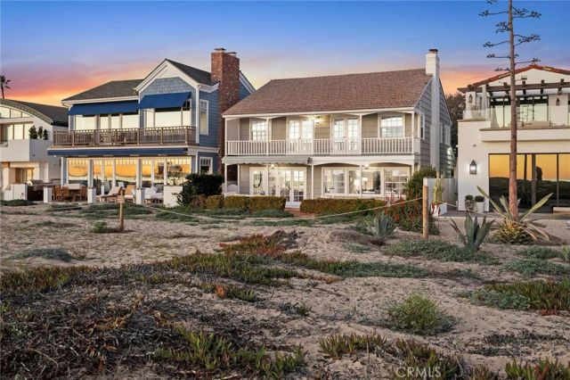 1516 E Ocean Front, Newport Beach, CA 92661