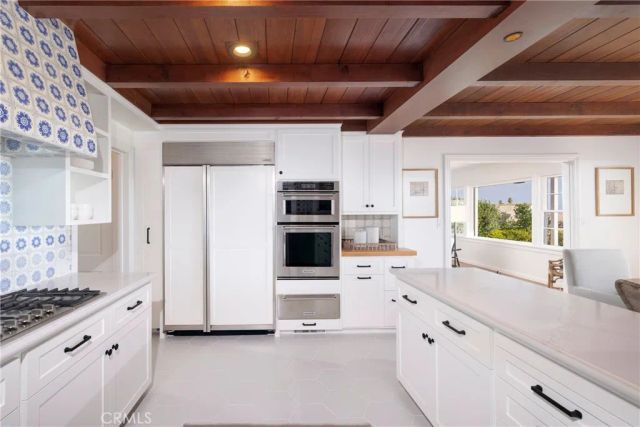 1516 E Ocean Front, Newport Beach, CA 92661