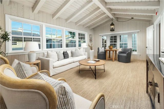 1516 E Ocean Front, Newport Beach, CA 92661