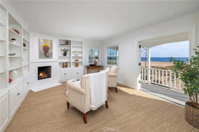 1516 E Ocean Front, Newport Beach, CA 92661