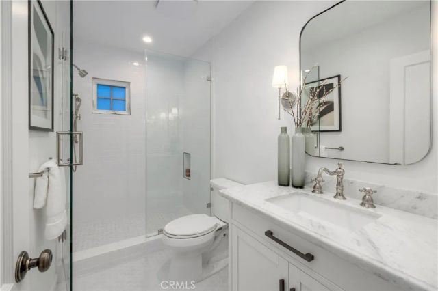 1516 E Ocean Front, Newport Beach, CA 92661