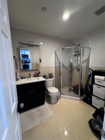 45 Kildare Road, Island Park, NY 11558