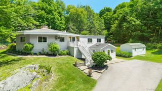 12 Raymond Road, North Salem, NY 10560