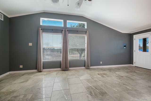 21.16 1951 Dowdy Rd, Seguin, TX 78155
