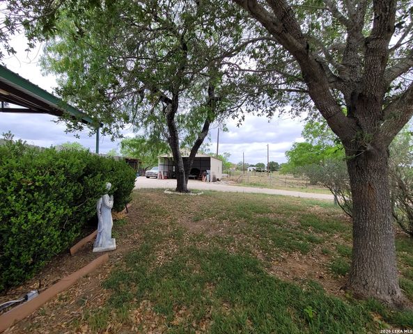 21.16 1951 Dowdy Rd, Seguin, TX 78155