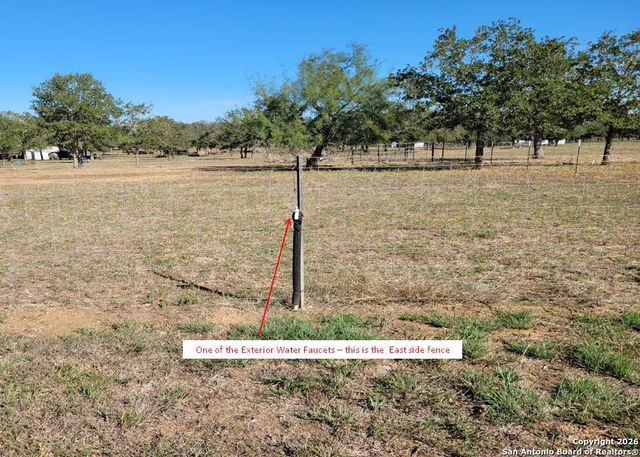 21.16 1951 Dowdy Rd, Seguin, TX 78155