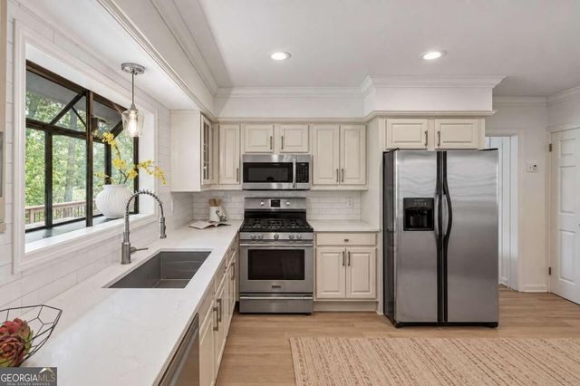 4341 Peachtree Dunwoody Road NE, Atlanta, GA 30342