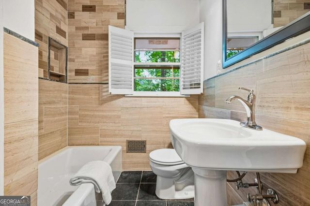 4341 Peachtree Dunwoody Road NE, Atlanta, GA 30342