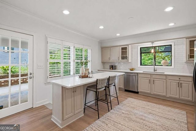 4341 Peachtree Dunwoody Road NE, Atlanta, GA 30342