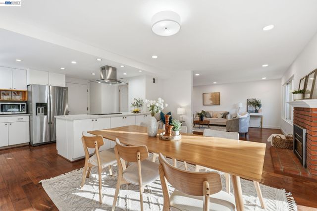 2799 Marsh Dr, San Ramon, CA 94583