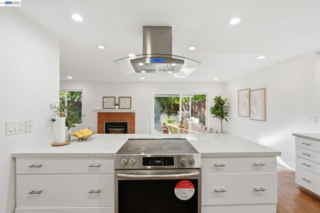 2799 Marsh Dr, San Ramon, CA 94583