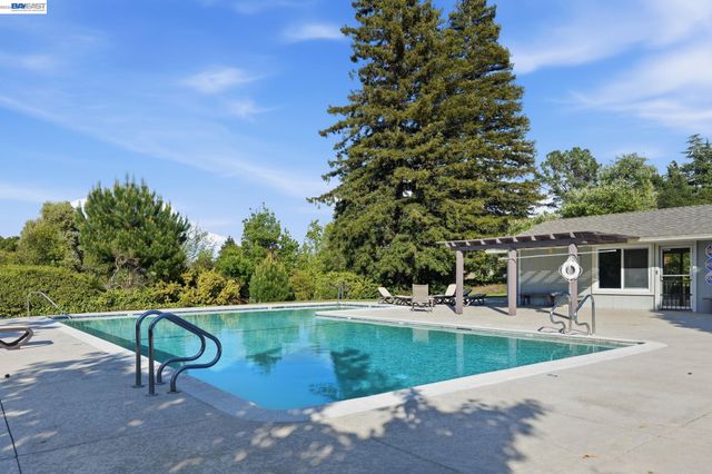 2799 Marsh Dr, San Ramon, CA 94583