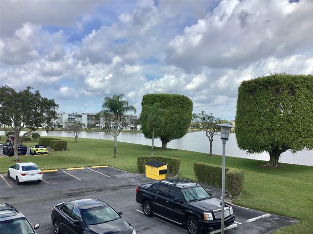 2035 Exeter B 2035, Boca Raton, FL 33434