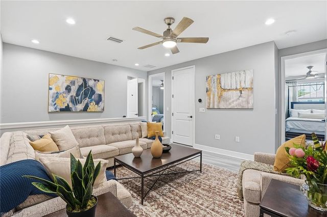 3549 Pilot CIR, Naples, FL 34120