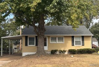 329 Midlothian Road, Riverview, MO 63137
