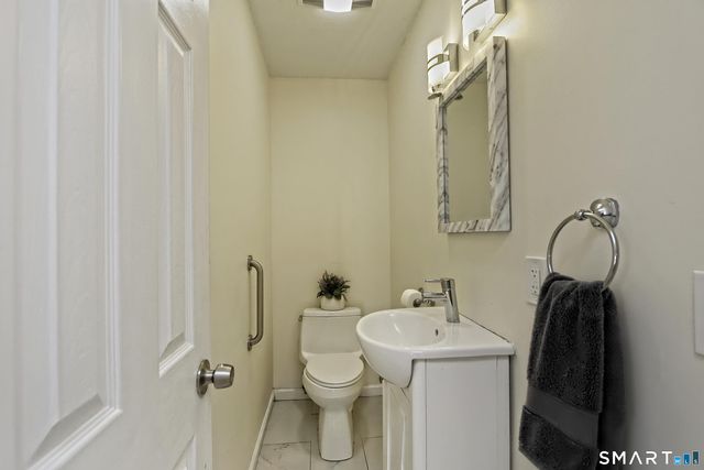 426 Second Avenue, West Haven, CT 06516