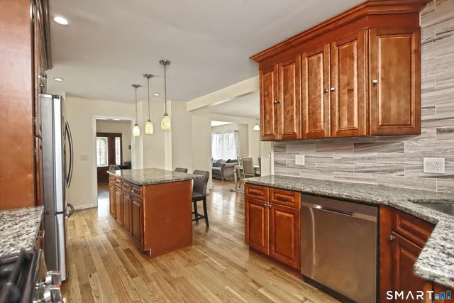 426 Second Avenue, West Haven, CT 06516