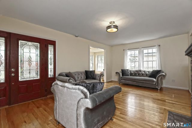 426 Second Avenue, West Haven, CT 06516