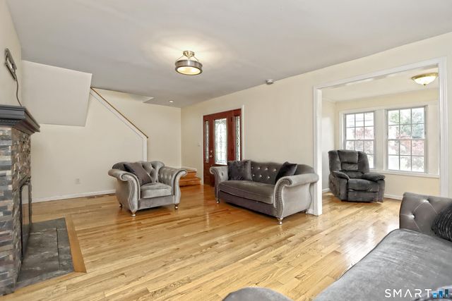 426 Second Avenue, West Haven, CT 06516