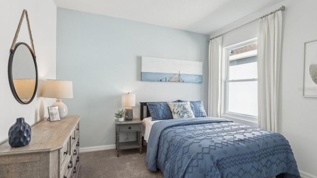 37045 KINGS CROWN DRIVE, Zephyrhills, FL 33541