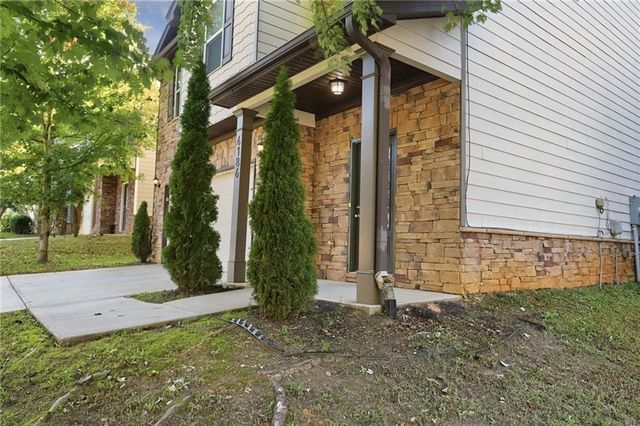 4186 Woodland Park Drive, Atlanta, GA 30331