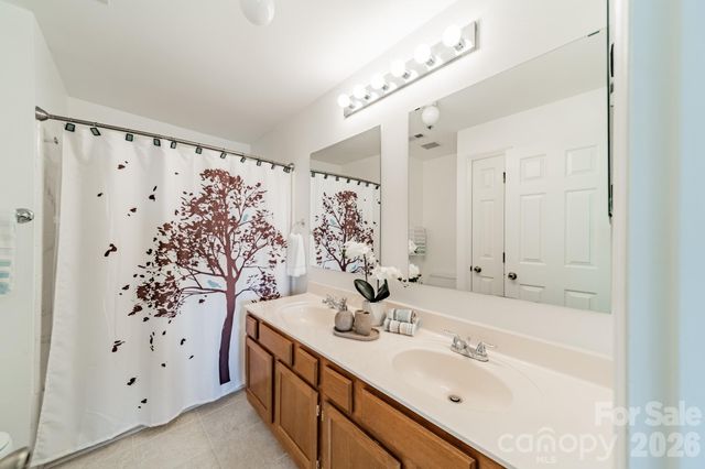 17919 Kings Point Drive C, Cornelius, NC 28031