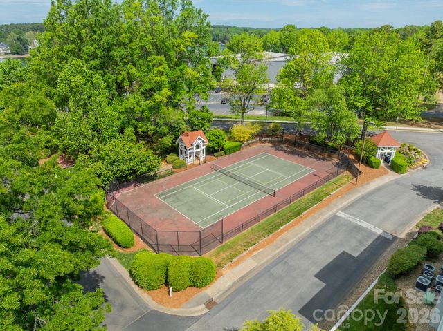 17919 Kings Point Drive C, Cornelius, NC 28031