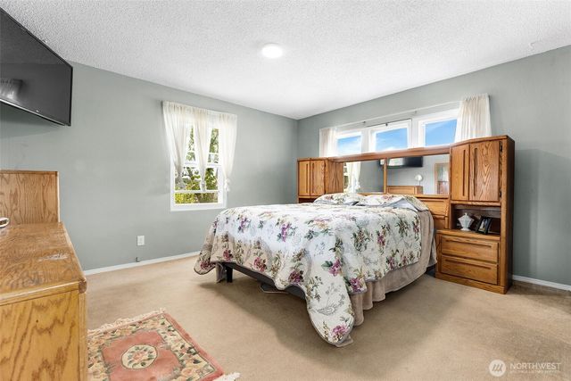 3409 104th Street E, Tacoma, WA 98446