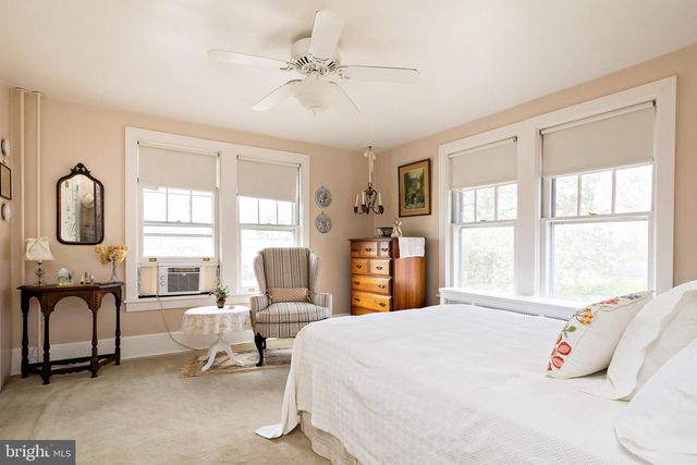 215 E ATLANTIC AVE, Haddon Heights, NJ 08035