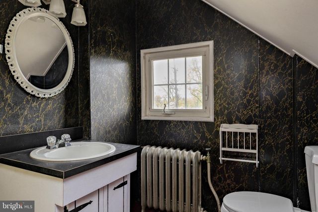 215 E ATLANTIC AVE, Haddon Heights, NJ 08035