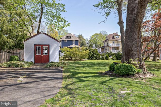 215 E ATLANTIC AVE, Haddon Heights, NJ 08035