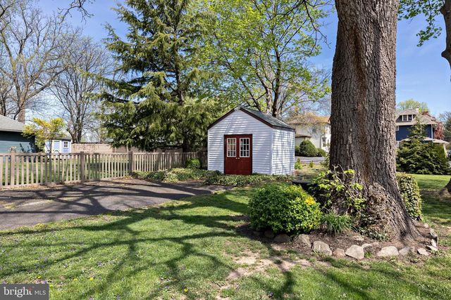 215 E ATLANTIC AVE, Haddon Heights, NJ 08035