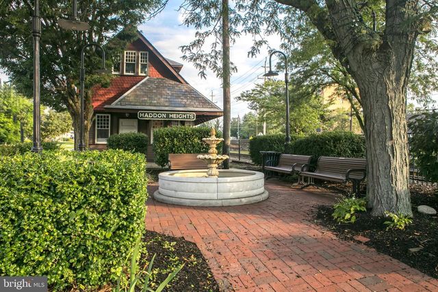 215 E ATLANTIC AVE, Haddon Heights, NJ 08035