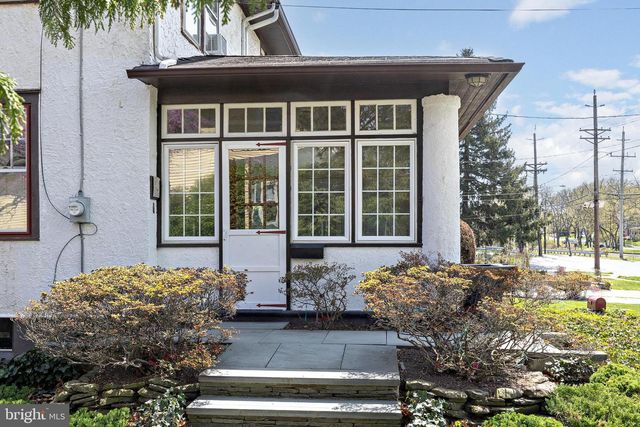 215 E ATLANTIC AVE, Haddon Heights, NJ 08035