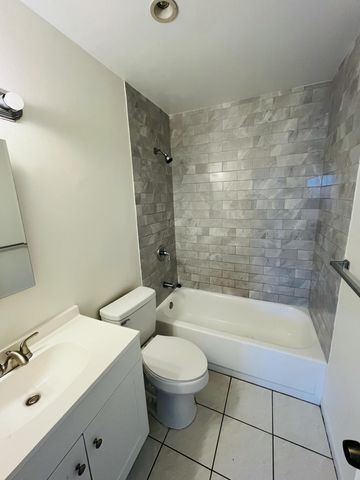 9911 Sandalfoot Boulevard 112, Boca Raton, FL 33428