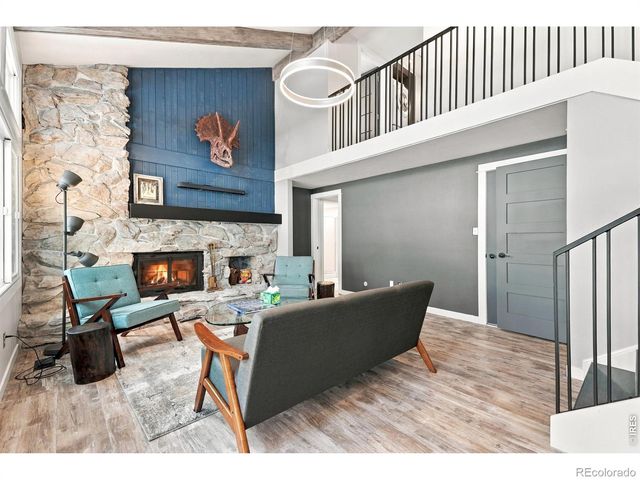 673 Crawford Circle, Longmont, CO 80504