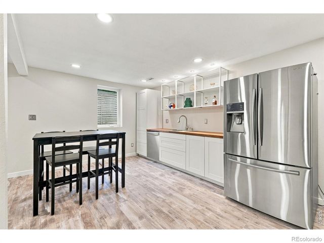 673 Crawford Circle, Longmont, CO 80504