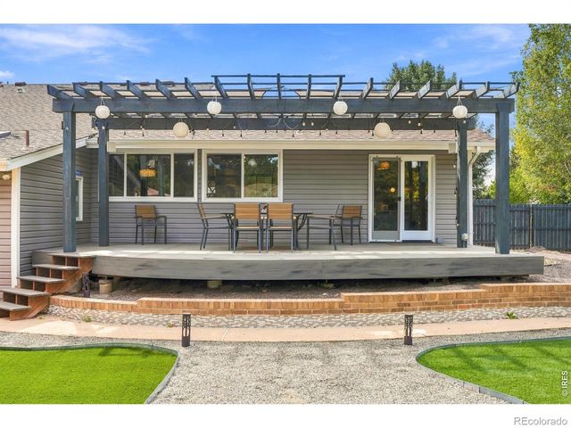 673 Crawford Circle, Longmont, CO 80504