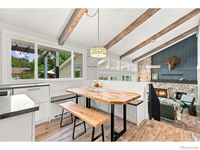 673 Crawford Circle, Longmont, CO 80504