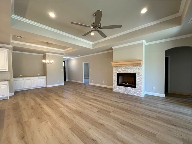 2005 Belle Lagos Lane, Cleburne, TX 76033