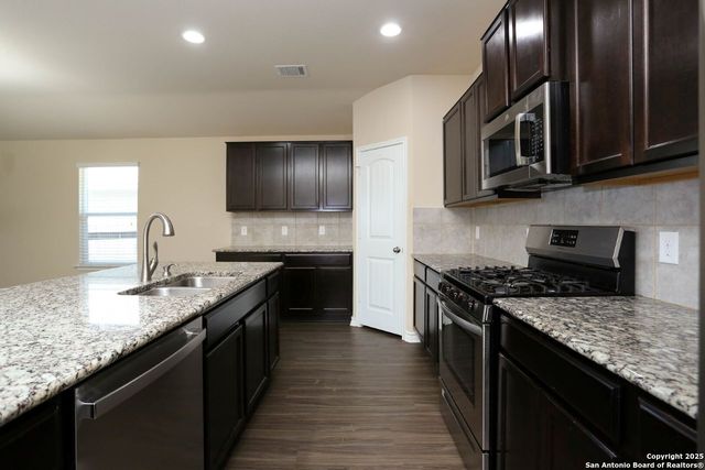 13037 Maestro Spark, San Antonio, TX 78252