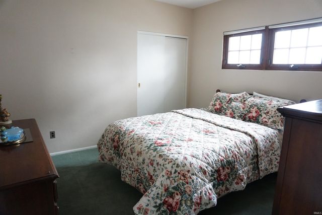 552 Calhoun Street, Mishawaka, IN 46545