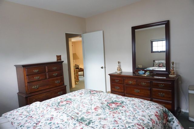 552 Calhoun Street, Mishawaka, IN 46545