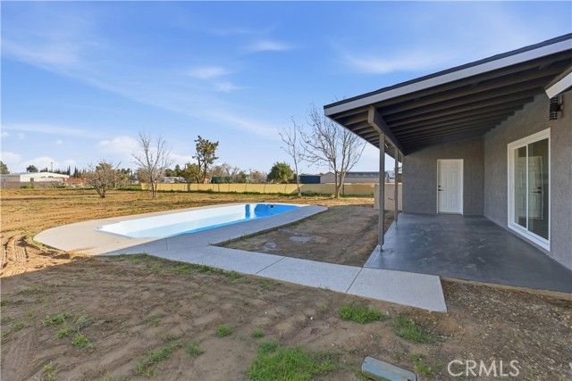 15000 Wells Fargo, Hesperia, CA 92345